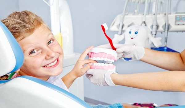 معاینات دوره ای دندان کودکان 