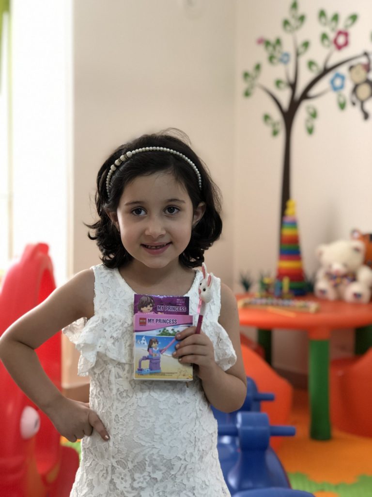 پر کردن دندان های شیری کودکان