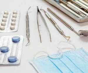 قبل از دندانپزشکی چه قرص هایی نباید خورد